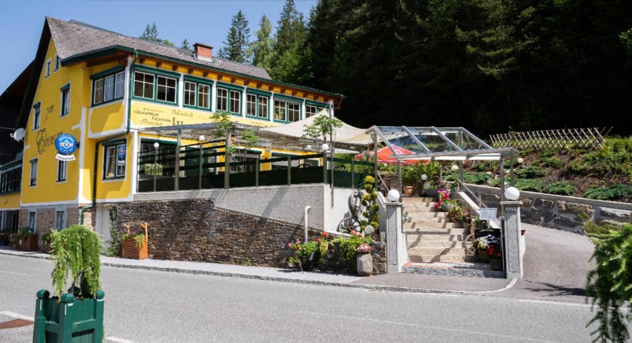 Gasthof Klug Zum Ehrensepp Modriach Ngoại thất bức ảnh